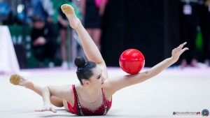 iris giovinazzo harnasko alina   palla sfe05070 copia simone ferraro ph copia